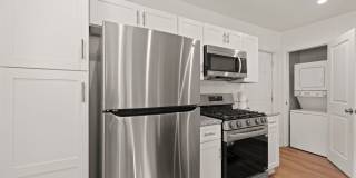 FURNISHED Duplex Unit - 2 Bedrooms/2 Baths/Off street parking  - 636 Frances PL Unit B  Atlanta GA 30318 Gallery 18