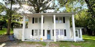 719 Beltline Boulevard Gallery 1
