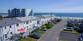 32 Howland Avenue Gallery 14