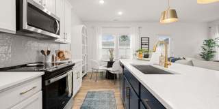 Oak Lake Townhomes Gallery 4