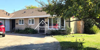 Orangevale 2bd/1ba Duplex with Garage Gallery 1