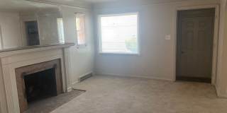 3 bedroom bungalow - $1200 Gallery 4