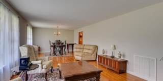 3 Bedroom 2.5 Bathroom Ranch Gallery 8