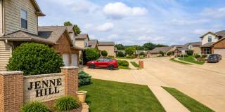 Jenne Hill Townhomes & Seasons Brook Estates Gallery 1