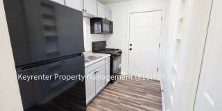 2 Bed 1 Bath rare to rent! Gallery 12