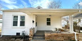 Adorable two-bedroom One-bathroom house located in the Kendall-Whittier neighborhood! Gallery 1