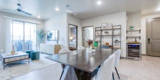 Double R Living Gallery 9