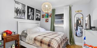 320 Riverdale Road Gallery 31