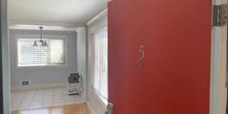 Wallingford 2-Bed Condo with Garage! Gallery 3