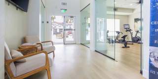 Newport Palms Apartments Gallery 32