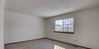 4 bedroom, 3 bath home with 2 car garage Gallery 25