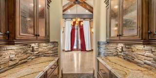 514 Mandalay Court Gallery 38