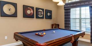 Four Pointe Gallery 16