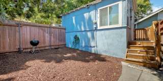 San Diego Two Weeks FREE PRIVATE DETACHED STUDIO • PRIVATE FENCED YARD • GOLDEN HILL Gallery 1