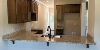 4 Bedroom 4 Bathroom Available in the Spring! Gallery 7