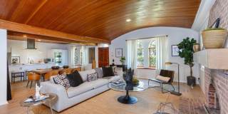 465 S Sherbourne Dr Gallery 4