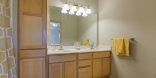Regency Hill Apartments Gallery 11