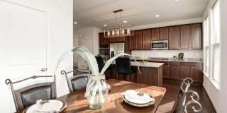 42482 DOGWOOD GLEN Square Gallery 17