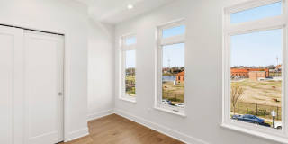 Reservoir District Townhome | 3 Bed + Den | 3.5 Bath | 1,800 Sf | Large Private Rooftop Deck & Balcony | 1 Car Garage Gallery 24