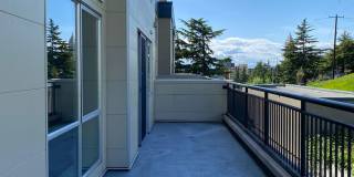 Spacious Seattle Condo - $2,200 Gallery 26
