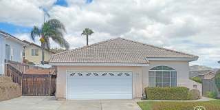 Gorgeous 3B/2BA House w/ Attached Garage, Storage Sheds, and Tons of Space! Gallery 1