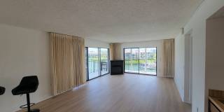 7600 Sun Island Dr S Apt 408 Gallery 17