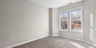 6748 Willowbrook Dr. Gallery 16