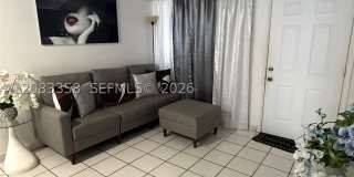 5420 W 21st Ct Gallery 1