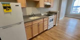 Putnam Winslow– $1,350 – 1 Bathroom Studio, 300 SQ.FT. – UTILITIES INCLUDED, Available 7/15/26 Gallery 1