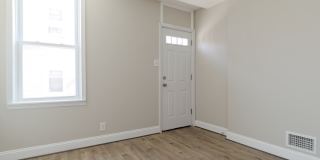 Charming 2BD/1BA Townhome in East Baltimore, MD! Gallery 4