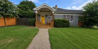 Charming One Bed Near Plaza/Paseo Gallery 1