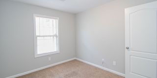 1718-H Thistlewood Dr Gallery 22