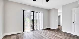 Huntington Gateway Gallery 4