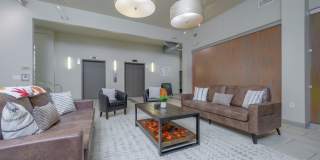 401 Lofts Gallery 17