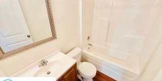 1314 Crosstown Court Gallery 12