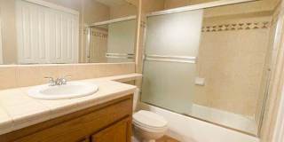 Cozy 2 Bedroom Ground Level Condo In The Highly Desirable New Park Village Community in Newark Gallery 9