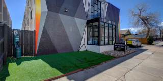 Highland Park Gallery 18