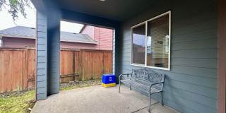 Modern updated 5 BD / 3 BA with Double Car Garage in Oregon City! Modern updated 5 BD / 3 BA with Double Car Garage in Oregon City! Gallery 38