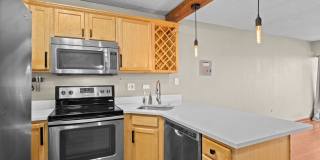 1BR/1Bath with Stunning City and Mountain Views 11th floor Condo in Gov Park Gallery 1