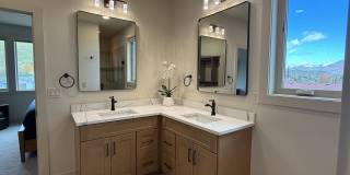 Now renting brand-new 3 bedroom, one study/Den, 2.5 bathroom House $3,650 unfurnished and $6,000 Furnished Gallery 26