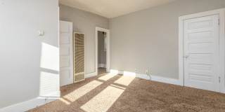 129 Broadwater AVe, UpstairsUnit B Gallery 7
