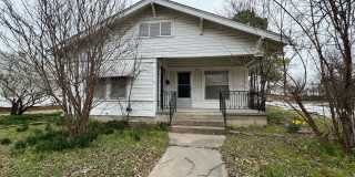 2 Bedroom Rental with garage in NW Ardmore Gallery 1