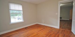 $500 Off Your First Month's Rent! 5 Bedroom - Close to USC Walking distance to Williams Brice stadium Gallery 9
