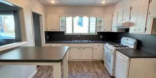 1406 Penn Avenue Gallery 8