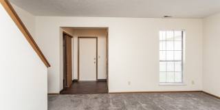 Silver Maple Apartment Homes Gallery 12