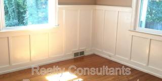 2461 Lyndhurst Avenue Gallery 18