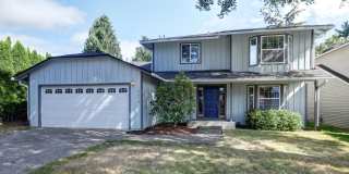 4-bedroom 2.5 bath on cul-de-sac in Kirkland 4-bedroom 2.5 bath on cul-de-sac in Kirkland Gallery 1