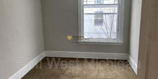 448 Thomas St SE Gallery 12