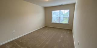 Room in 3 Bedroom Townhome at Talley St Gallery 33