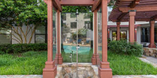 Park & Market Gallery 22
